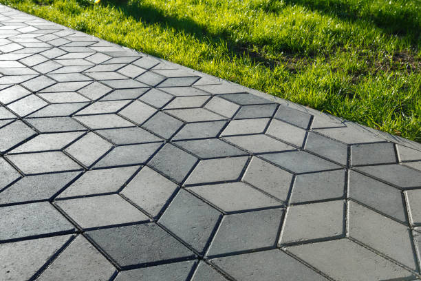 Best Driveway Paving Contractor  in Gold Hill, OR
